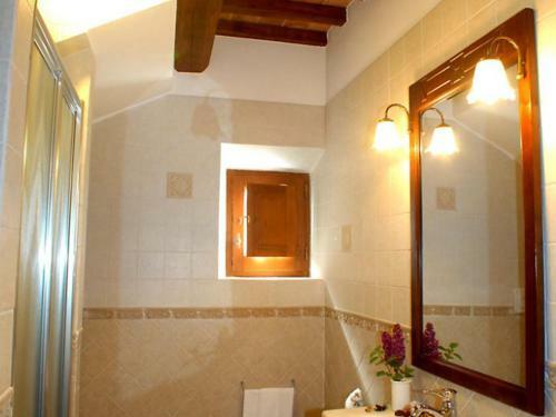 Macciano Villa Sleeps 10 Pool Wifi