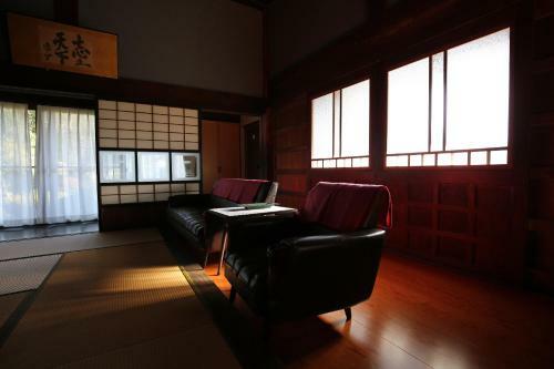 Japanese-style Traditional Villa(built 120 Years)