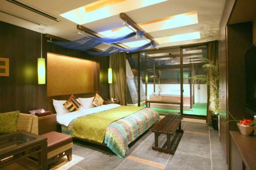 Hotel Aura Daito (adult Only)