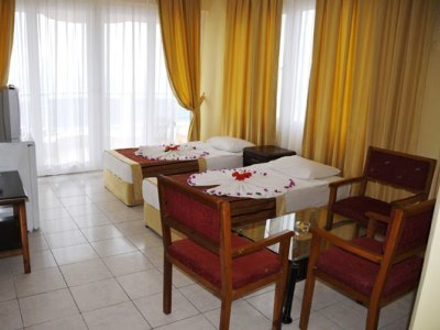 Klas Dom Hotel