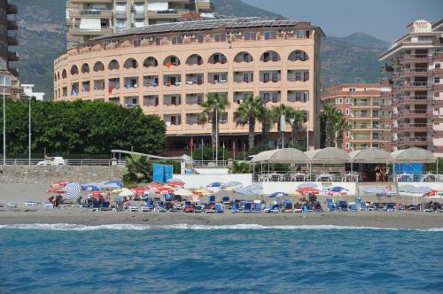 Doris Aytur Hotel