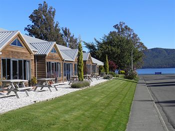 Motel Lakefront Lodge