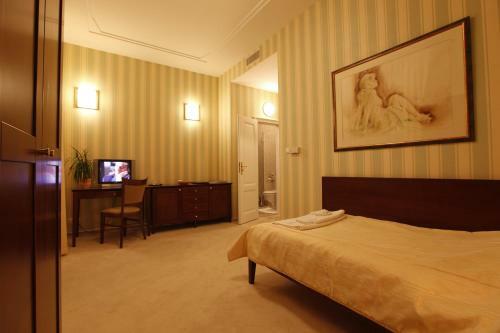 Hotel Sandor Pavillon