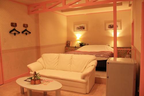 Hotel Restay Moon Kochi (adult Only)