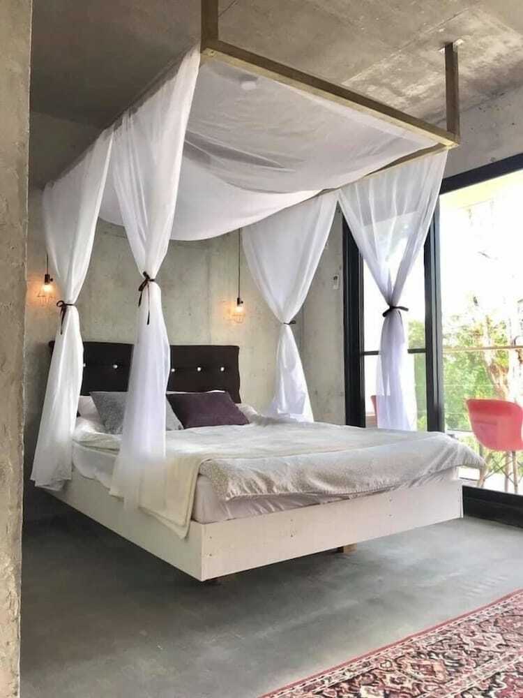 Hostal Stay Hotel