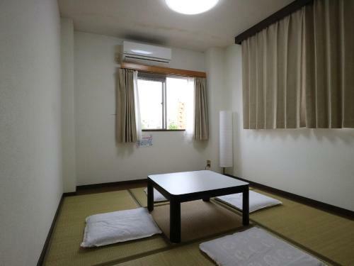 Apartamentos Base Osaka