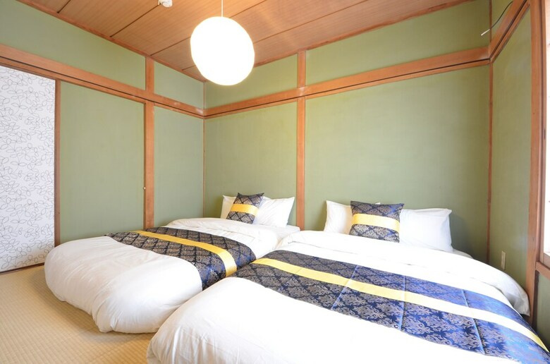Private Room Rosso