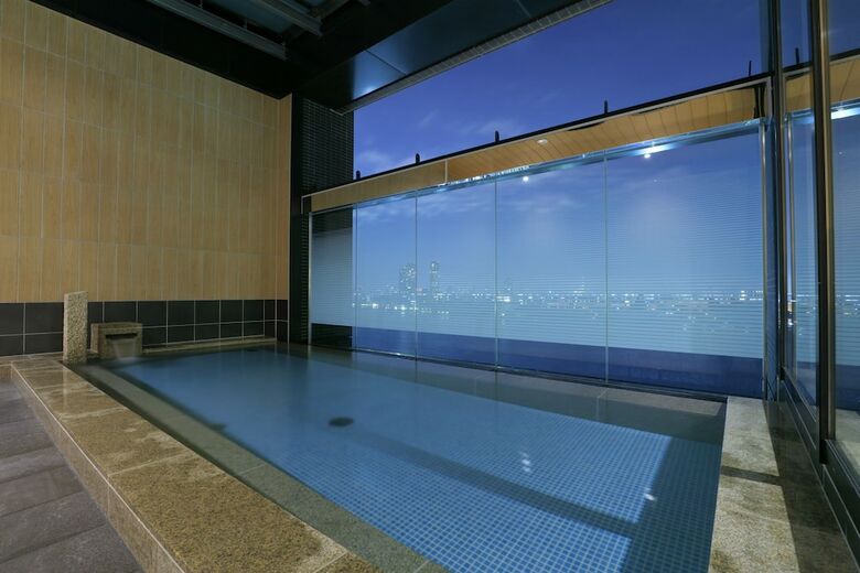The Singulari Hotel & Skyspa At Universal Studios Japan