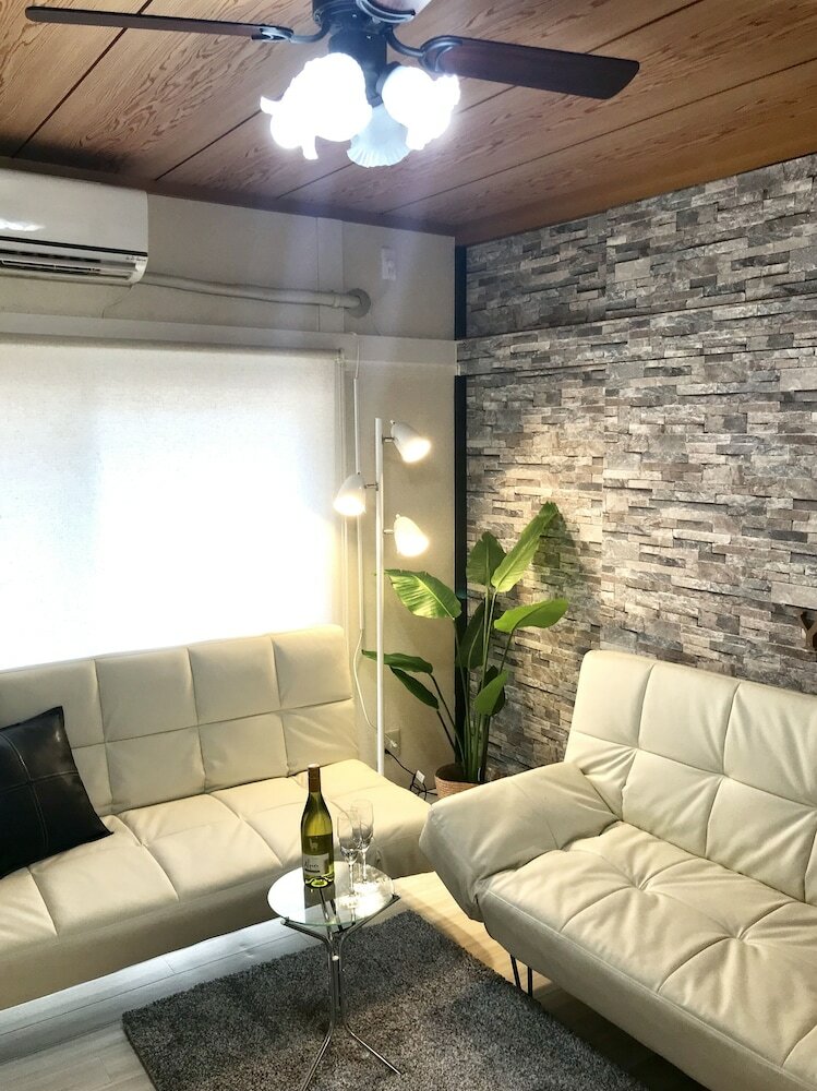 Tengachaya House