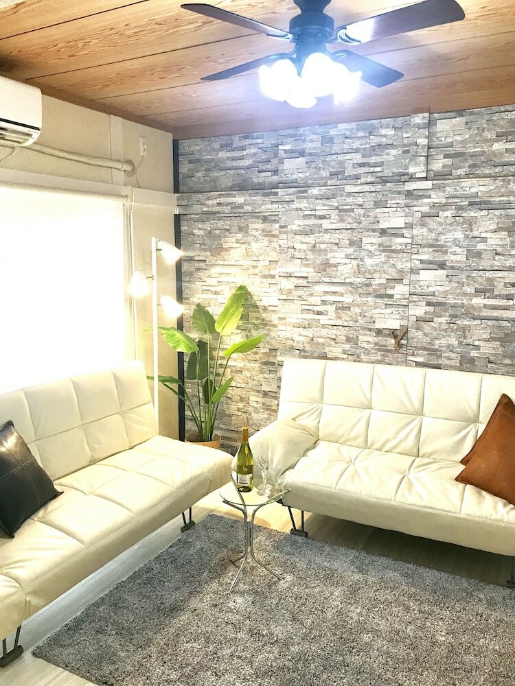 Tengachaya House