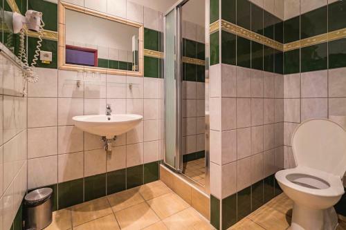 Hostal Penzion Benatky