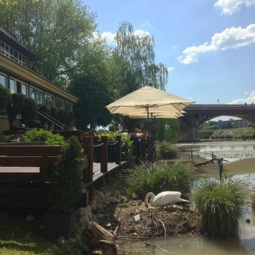 Hostal Penzion Benatky