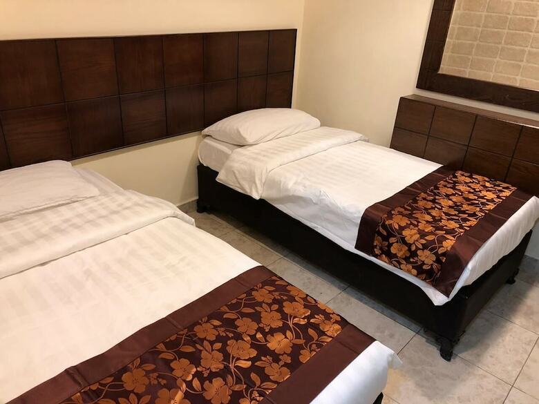 Mass Paradise Hotel