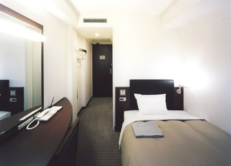 Takaoka Manten Hotel Ekimae