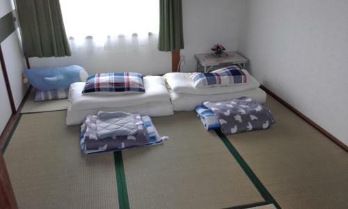 Hostal Caravan House Sanjo