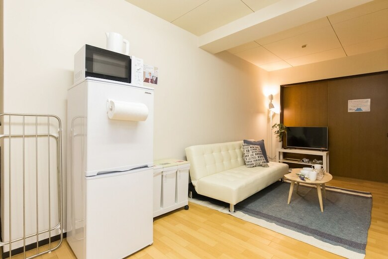 Apartamentos Misen Building