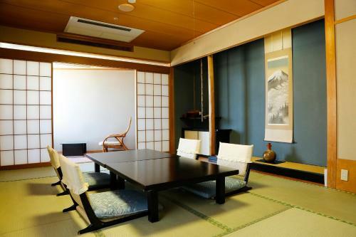 Fuyo Bekkan