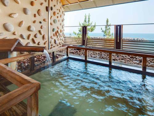 Kaike Seaside Hotel