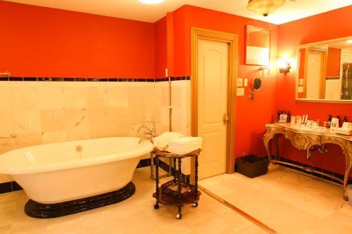 Hotel Sweet Bally (adult Only)