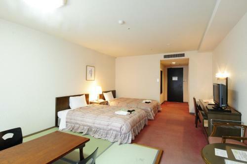 Royal Hotel Yamanaka Onsen Kajikaso