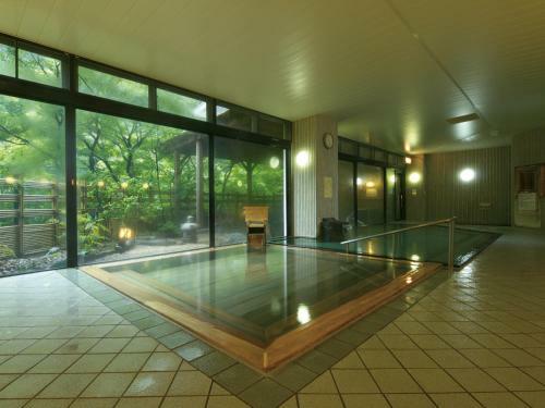 Royal Hotel Yamanaka Onsen Kajikaso