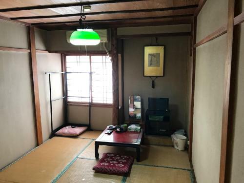 Niko Ryokan