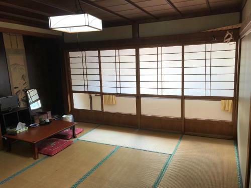 Niko Ryokan