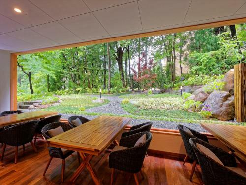 Yukai Resort Unazuki Grand Hotel