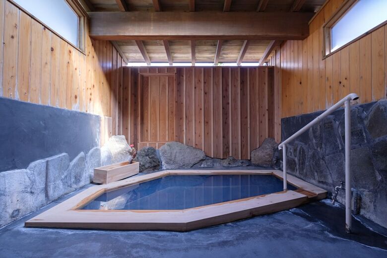 Yufuin Onsen Tsukanoma