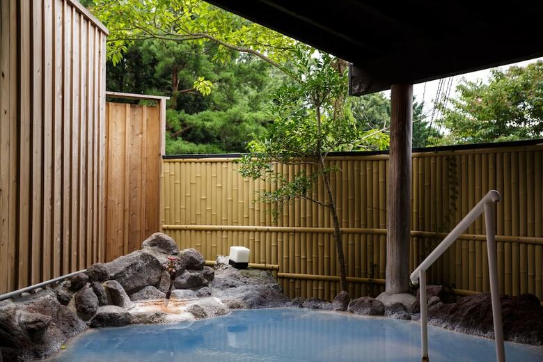 Yufuin Onsen Tsukanoma