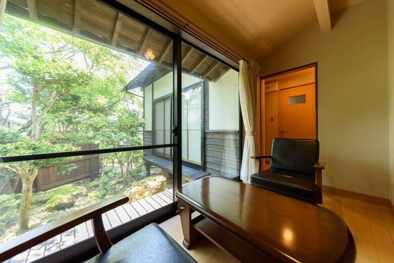 Yufuin Onsen Tsukanoma
