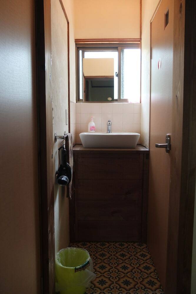 Hostal Yoki Guest House