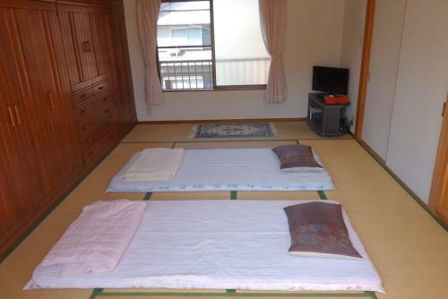 Hostal Maruhouse
