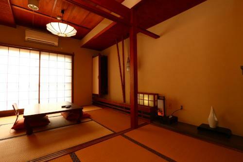 Hotel Hunagoya Takatori Ryokan