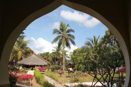 Hotel Angel's Bay Beach Resort