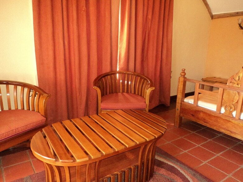 Hostal Sangare Gardens