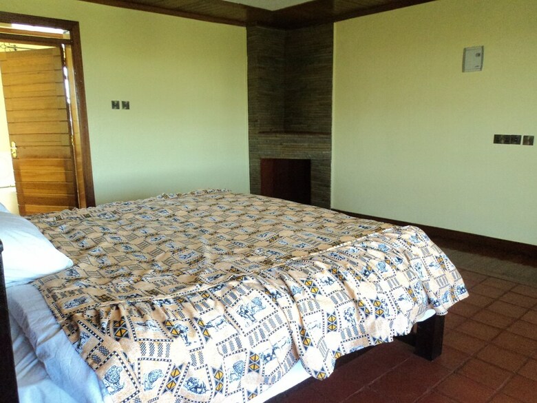 Hostal Sangare Gardens