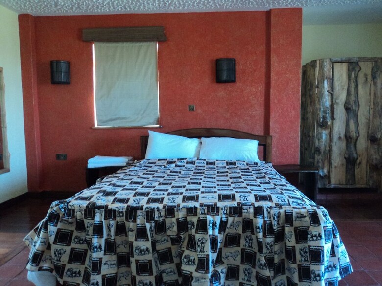 Hostal Sangare Gardens