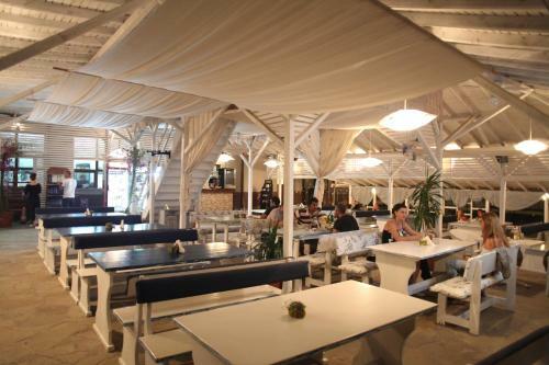 Hotel Laguna