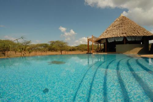 Kitani Safari Lodge