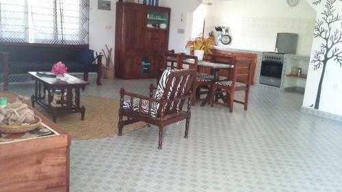 Villa Mwaz House