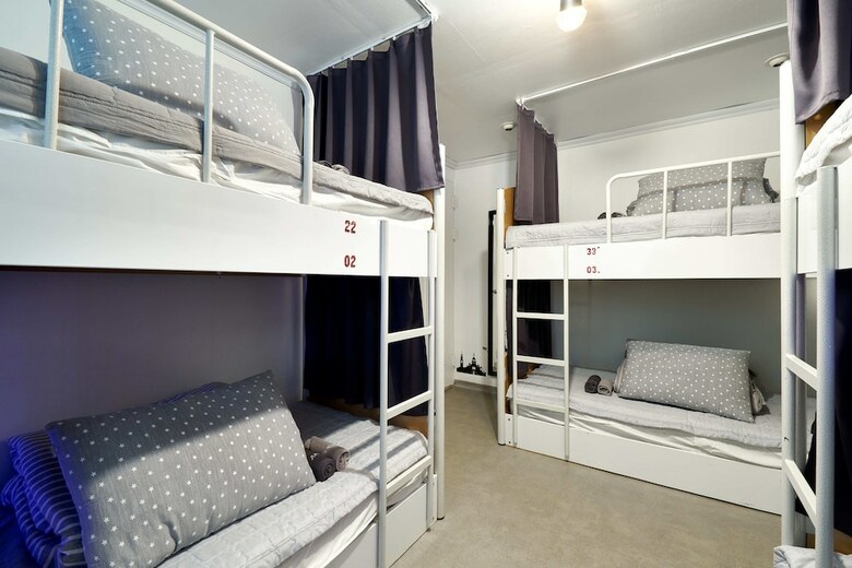 Hostal Jun Guesthouse