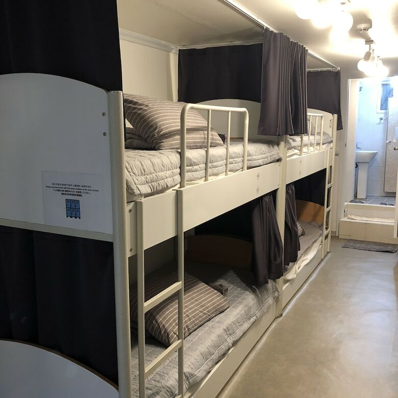 Hostal Jun Guesthouse