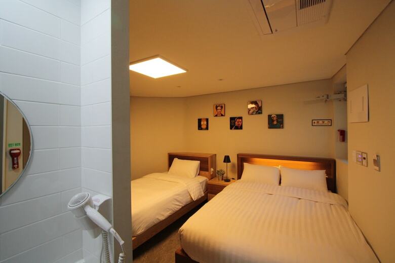 Nabi Hostel