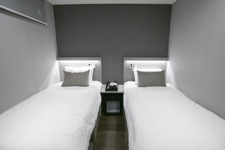 Hostal Philstay Myeongdong Station