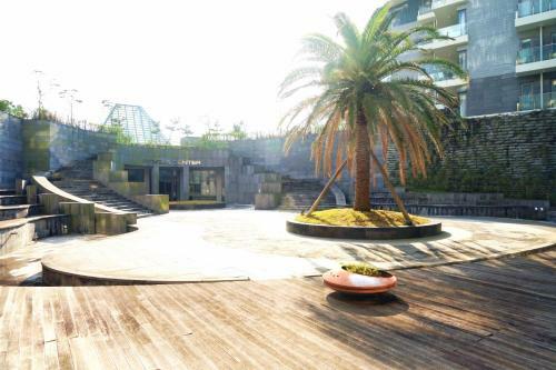 Hotel Phoenix Island Ocean Star Resort