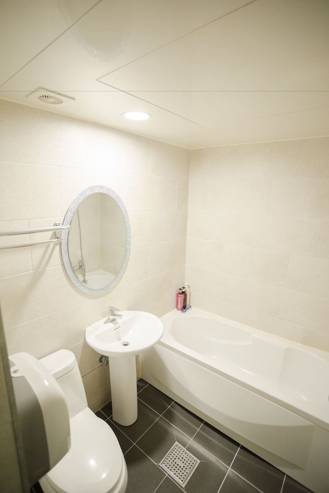 M7 Business Hotel