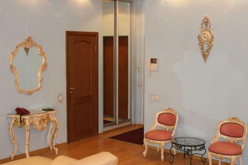 Apartment On Dostyk 162