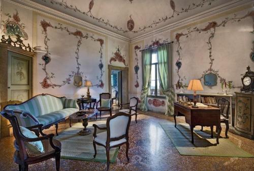 Pralungo Villa Sleeps 6 Pool Air Con Wifi