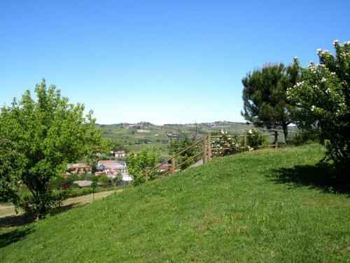 Independent Villa In Santa Maria Della Versa With Pool